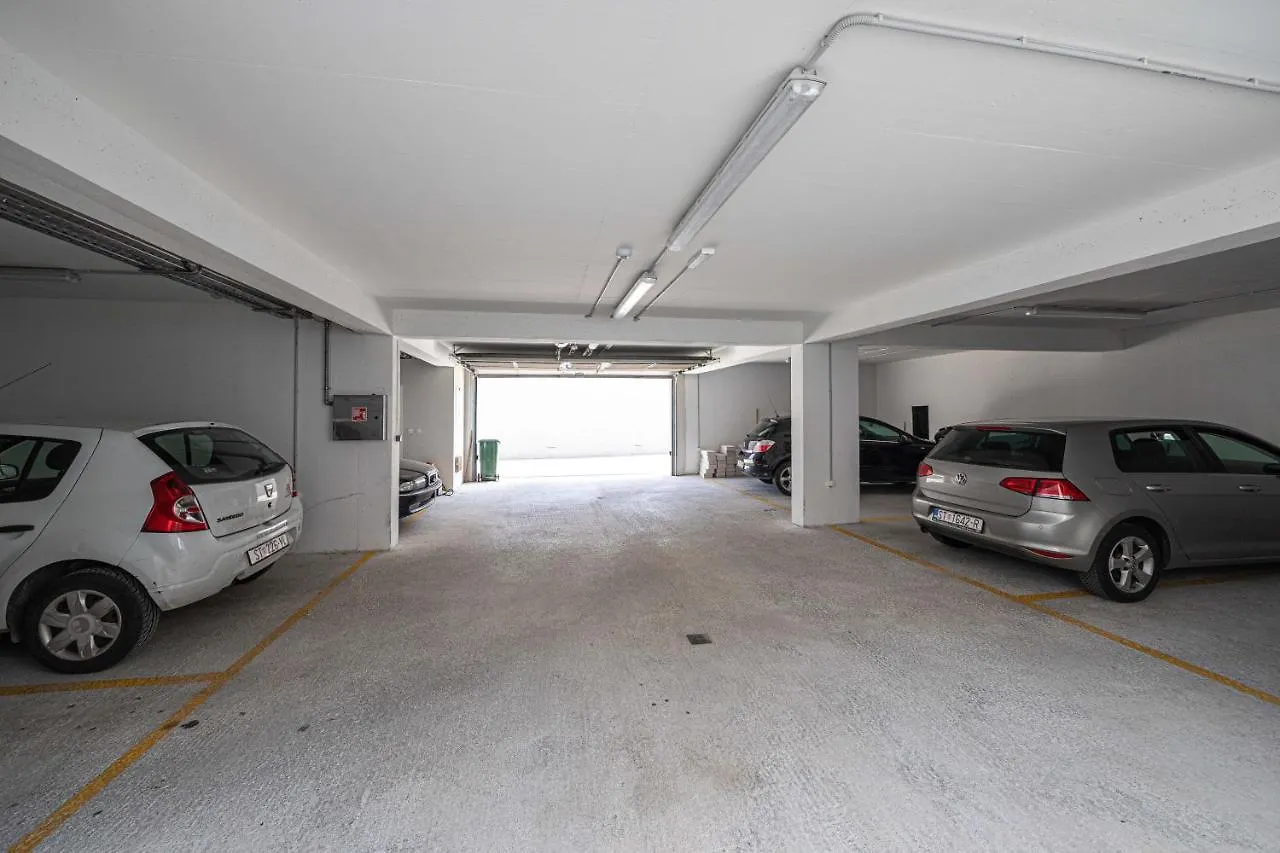 Panoramic View And Sea Apartment Trogir