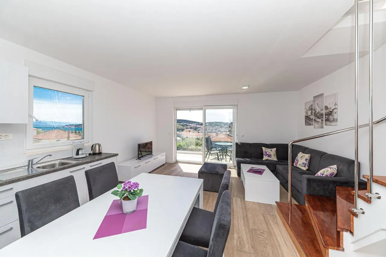 Apartamento Panoramic View And Sea Trogir 0*,